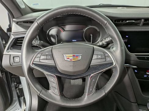 Certified 2023 Cadillac XT5 Premium Luxury w/ LPO, Floor Liner Package AWD/4WD image 19