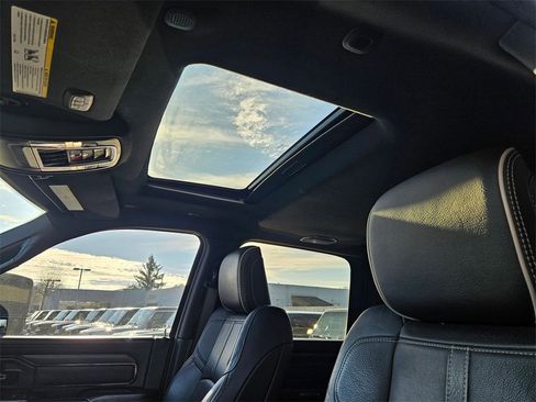 Used 2023 RAM 3500 Limited image 39