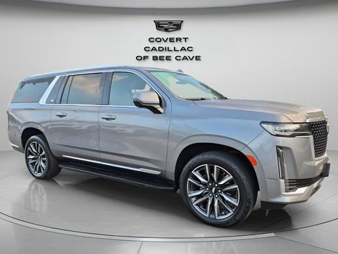 Used 2021 Cadillac Escalade ESV Luxury image 1