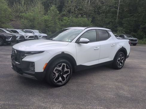 Used 2022 Hyundai Santa Cruz Limited AWD/4WD image 18