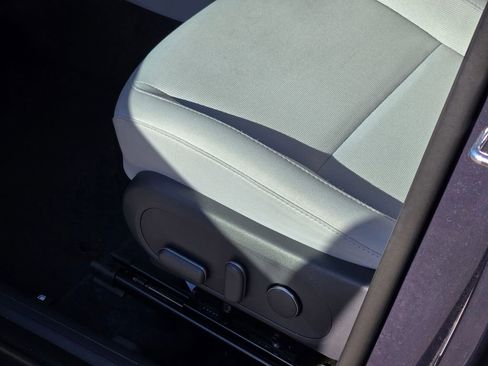 Certified 2025 Hyundai Kona SEL image 30