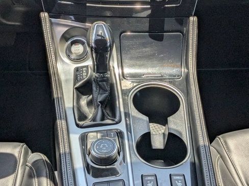 Used 2019 Nissan Maxima 3.5 SL w/ Floor Mat Group FWD image 17
