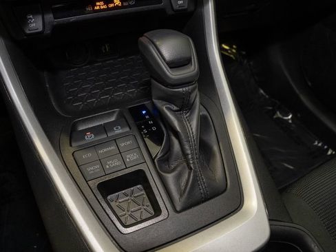 Used 2024 Toyota RAV4 LE image 14