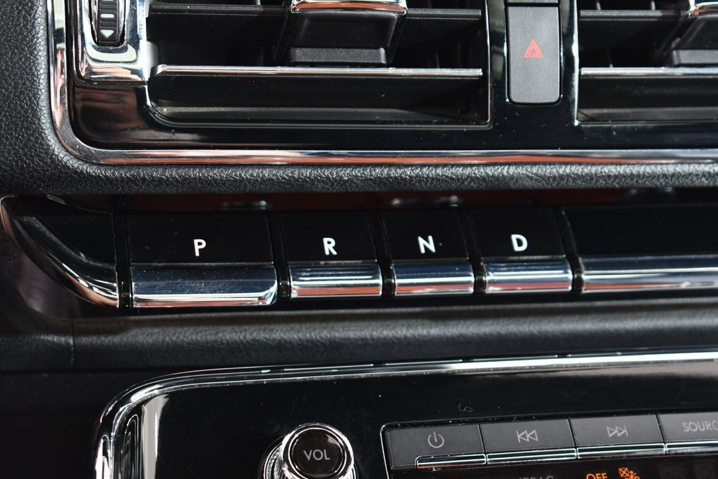 Used 2019 Lincoln Navigator L Reserve AWD/4WD image 30