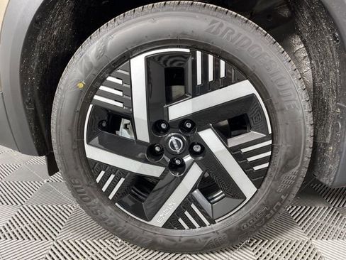 New 2026 Nissan Kicks SV w/ SV Premium Package image 12