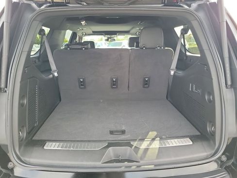 Used 2024 Chevrolet Suburban RST w/ Sport Performance Package image 26