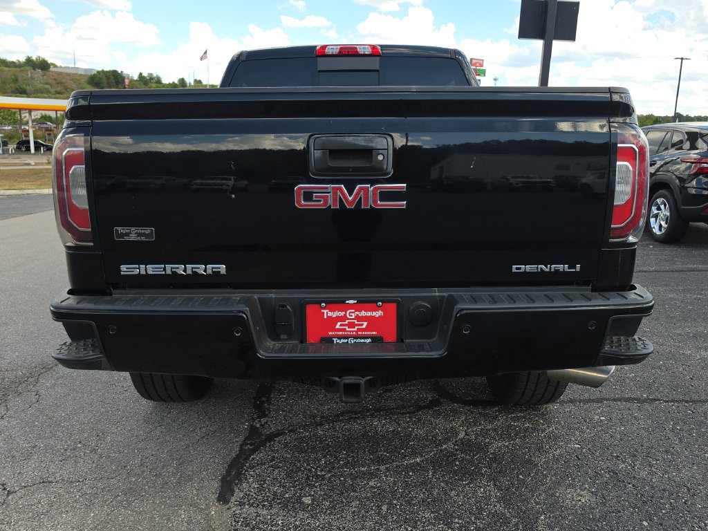 Used 2018 GMC Sierra 1500 Denali AWD/4WD image 7