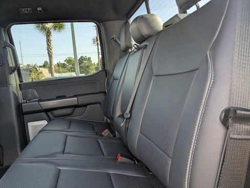 New 2025 Ford F150 Lariat w/ Equipment Group 502A High image 21