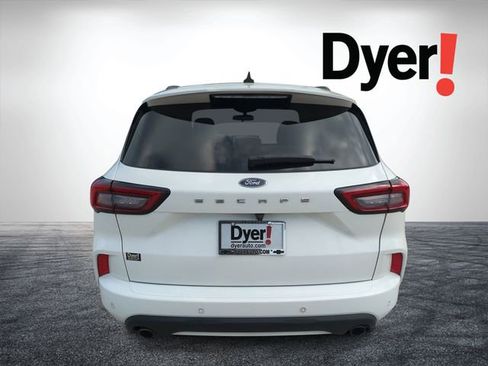 Used 2023 Ford Escape ST-Line w/ Tech Pack #1 image 4