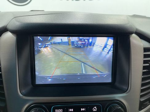 Used 2019 GMC Yukon XL Denali w/ Open Road Package image 10