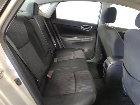 Used 2019 Nissan Sentra SV FWD image 19