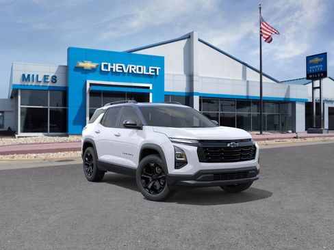 New 2026 Chevrolet Equinox LT w/ Convenience Package II image 6