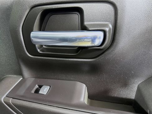 Used 2020 Chevrolet Silverado 1500 Custom Trail Boss w/ Custom Convenience Package image 26