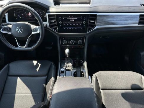 Used 2023 Volkswagen Atlas Cross Sport SE w/ Black Wheel Package FWD image 12