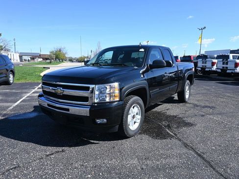 Used 2010 Chevrolet Silverado 1500 LT w/ Power Pack Plus image 3