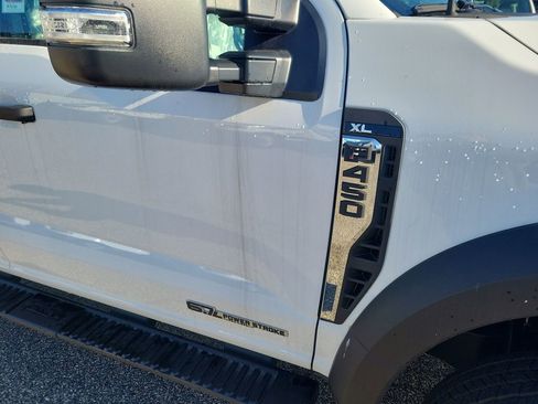 New 2024 Ford F450 XL image 4