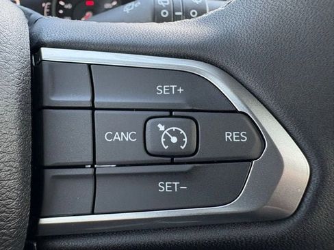 New 2026 Jeep Compass Latitude image 14