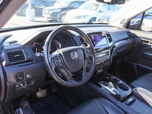 Used 2017 Honda Pilot Elite image 62