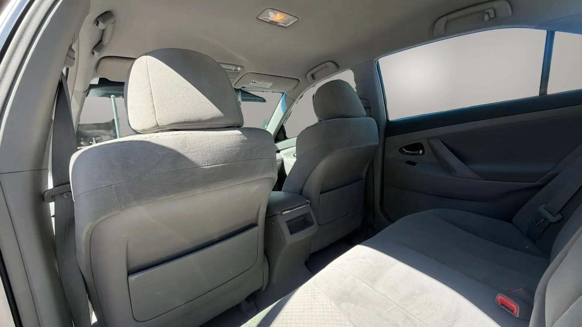 Used 2007 Toyota Camry LE FWD image 23