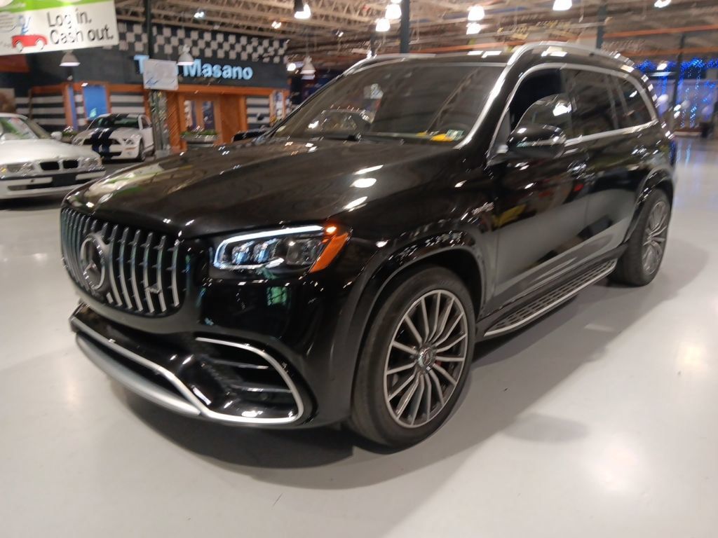 Used 2024 Mercedes-Benz GLS 63 AMG 4MATIC image 10