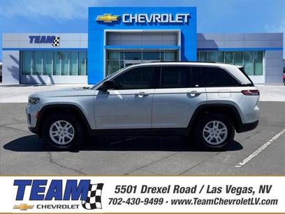 Used 2025 Jeep Grand Cherokee Laredo w/ Trailer Tow Package