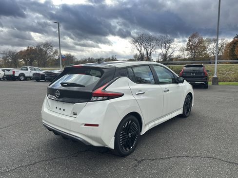 New 2025 Nissan Leaf SV Plus image 5