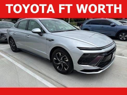 Used 2025 Hyundai Sonata SEL FWD image 1