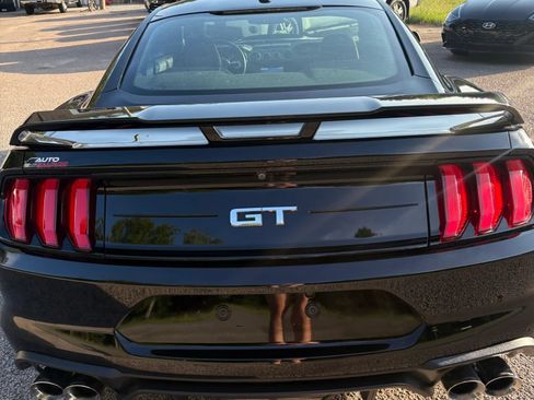 Used 2019 Ford Mustang GT Premium w/ GT Performance Package RWD image 6