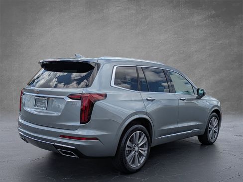 Used 2025 Cadillac XT6 Premium Luxury w/ Platinum Package AWD/4WD image 6