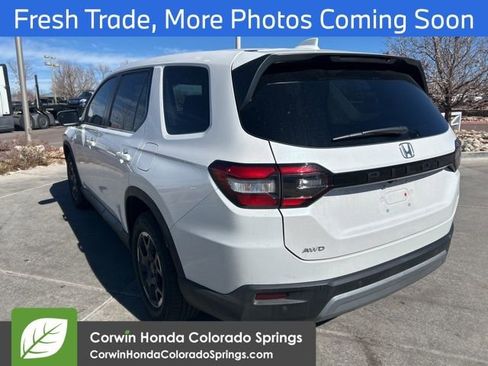 Used 2025 Honda Pilot EX-L image 4