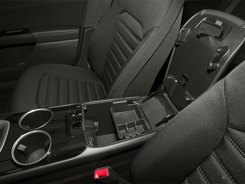 Used 2013 Ford Fusion SE FWD image 16