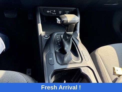 Used 2025 Kia K4 FWD image 7