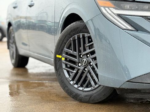 New 2026 Nissan Sentra SV w/ SV Convenience Package image 3