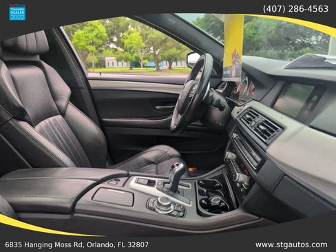 Used 2013 BMW M5 RWD image 27
