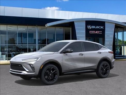 New 2026 Buick Envista Sport Touring image 2