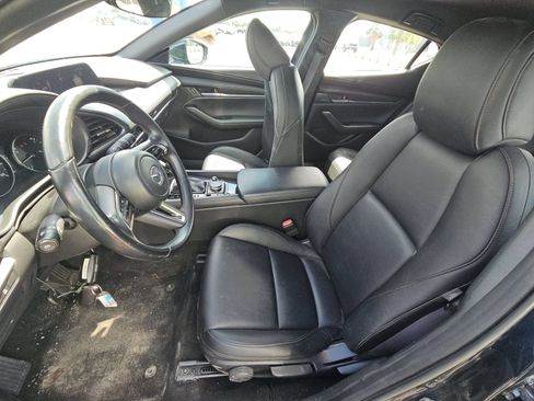 Used 2024 MAZDA MAZDA3 s FWD image 5