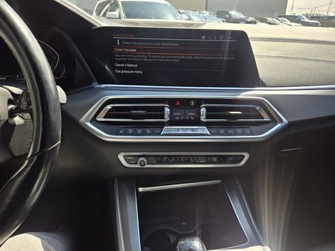 Used 2019 BMW X5 xDrive40i w/ Premium Package 2 image 7