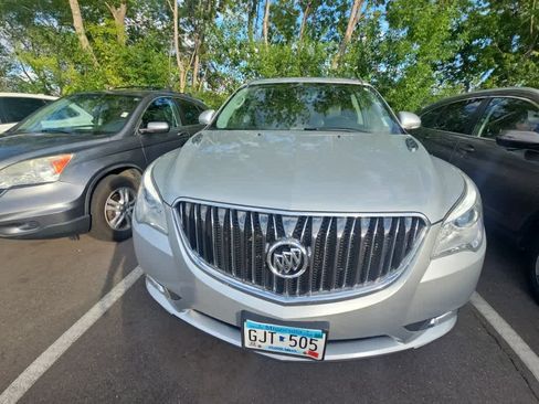 Used 2015 Buick Enclave Leather w/ Trailering Package AWD/4WD image 2