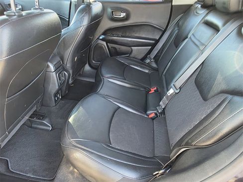 Used 2019 Jeep Compass Altitude image 13