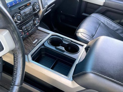 Used 2018 Ford F250 Lariat w/ Lariat Ultimate Package image 14