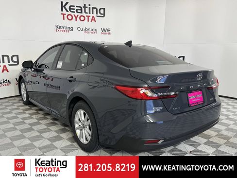 New 2026 Toyota Camry LE image 10