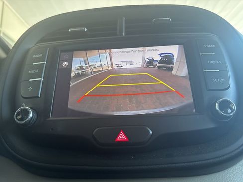 Used 2023 Kia Soul LX w/ Option Group 015 FWD image 18