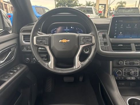 Used 2023 Chevrolet Tahoe Premier w/ Premium Package image 13