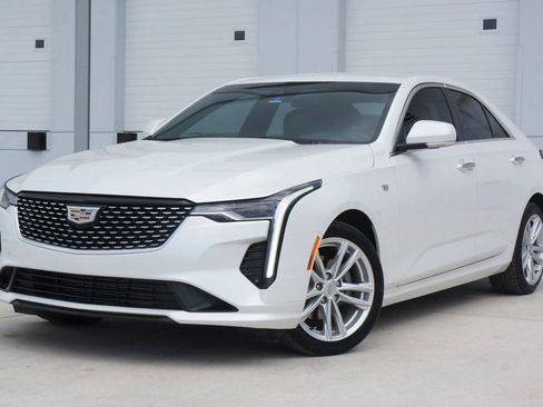 Used 2021 Cadillac CT4 Luxury image 6