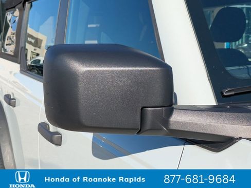 Used 2022 Ford Bronco 4-Door image 11