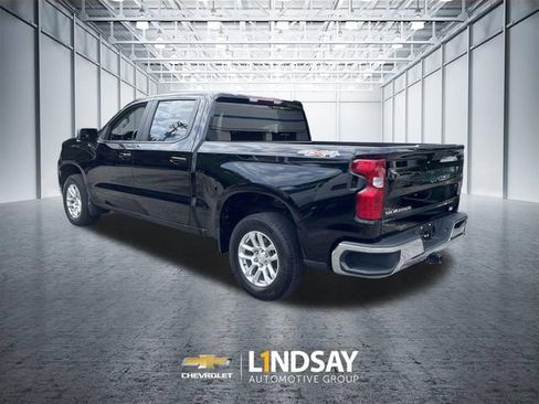 Used 2023 Chevrolet Silverado 1500 LT AWD/4WD image 6