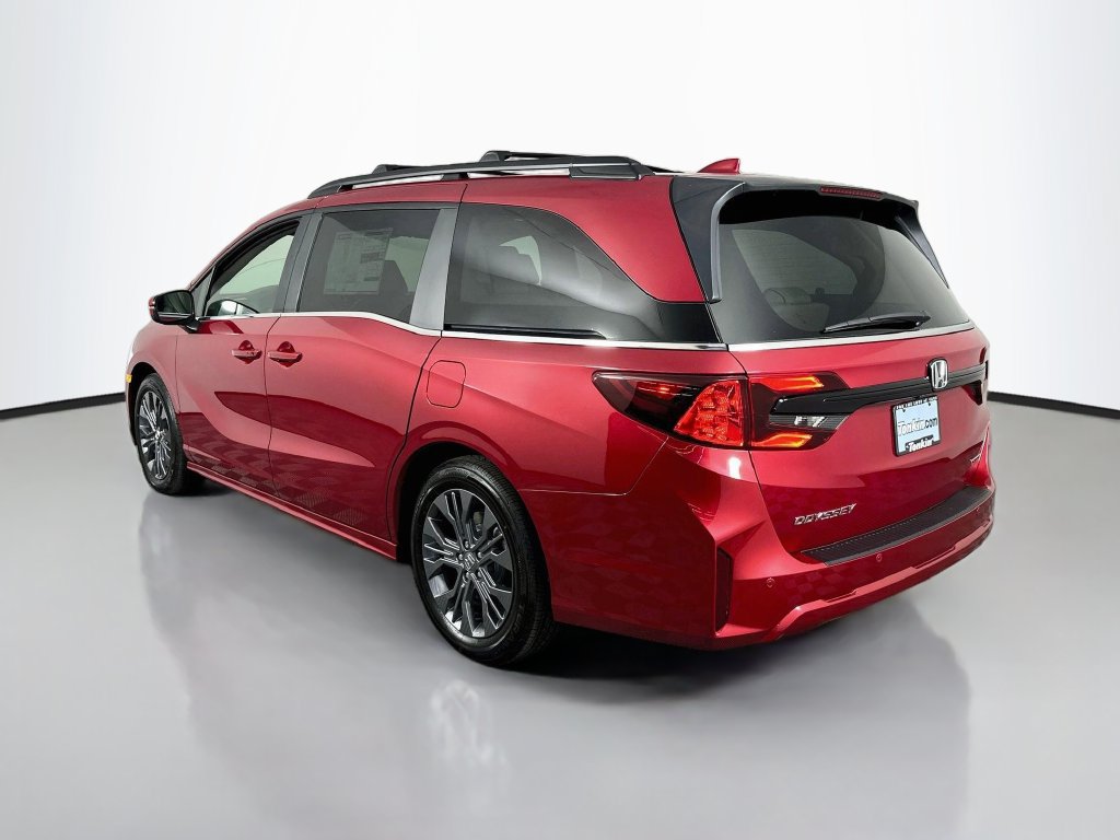 New 2027 Honda Odyssey Touring image 5