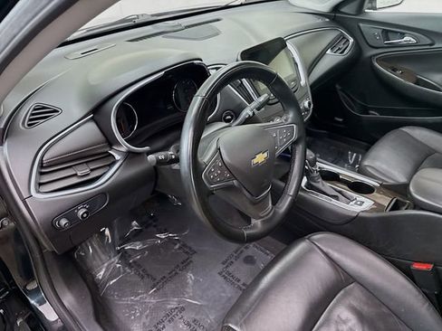 Used 2024 Chevrolet Malibu LT image 11