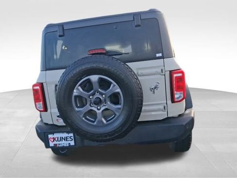 Used 2025 Ford Bronco Big Bend image 9