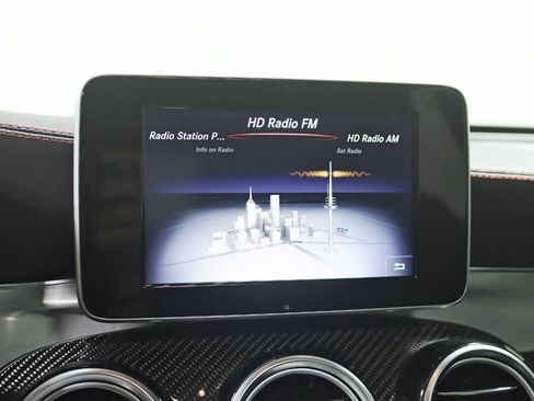 Used 2019 Mercedes-Benz GLC 43 AMG 4MATIC image 27